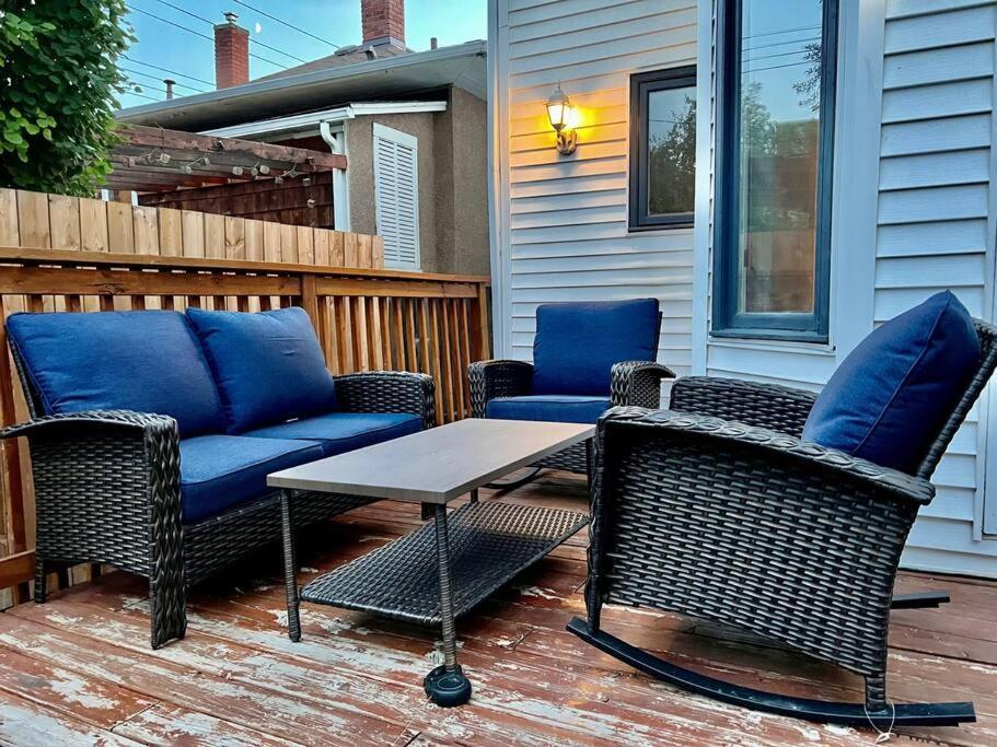 Crescent Heights Majesty Vila YYC Exterior foto